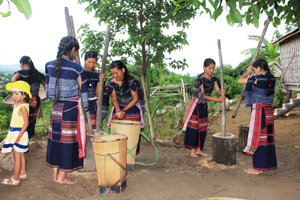 Mãn nhãn với màn múa cồng chiêng của người Bahnar ở Gia Lai - Hình 3