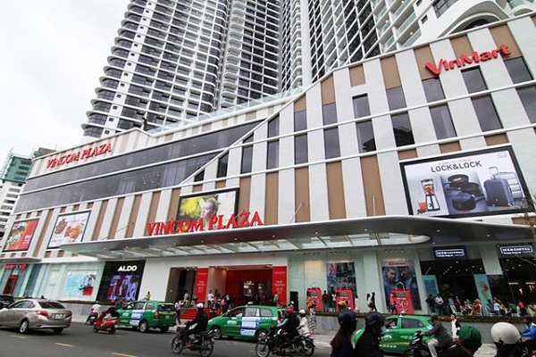 Nha Trang: Gần 70.000 lượt khách đến Vincom Plaza Lê Thánh Tôn ngày khai trương - Hình 1