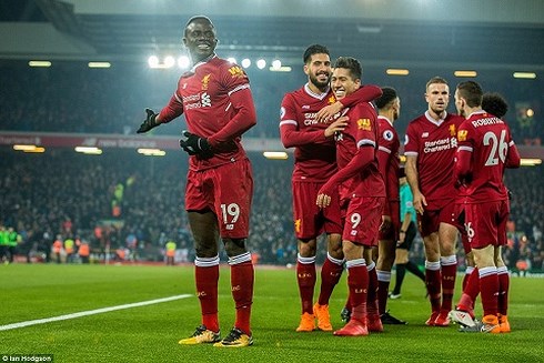 Mohamed Salah lại tỏa sáng, Liverpool nhấn chìm Newcastle trên sân Anfield - Hình 2