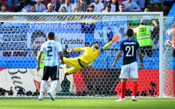 Pháp 4-3 Argentina: Chiến thắng thuyết phục! - Hình 3