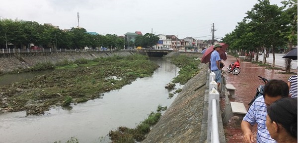 Nghệ An: Đi hái rau người đàn ông bị nước cuốn trôi - Hình 1