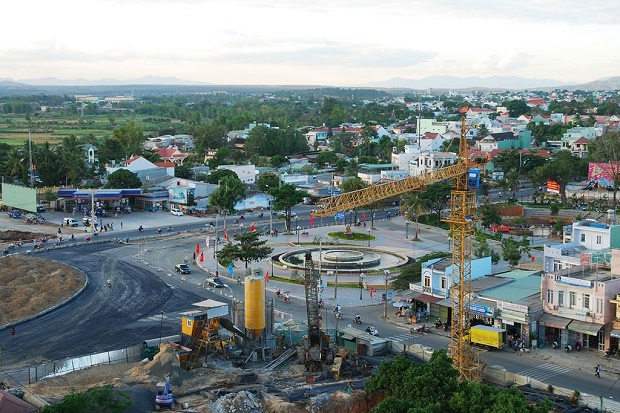 Kon Tum: Trong tháng 8, phát hiện hàng chục lô đất sai phạm - Hình 1