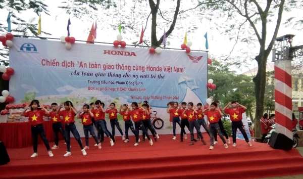 Trường tiểu học Phạm Công Bình: Giữ vững các tiêu chí trường chuẩn Quốc gia mức độ II - Hình 2