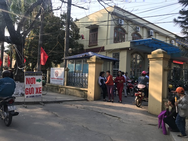 Hải Phòng: Sân trụ sở nhiều cơ quan biến thành bãi gửi xe vào lễ hội văn hóa ẩm thực - thương mại tại Kiến An - Hình 1