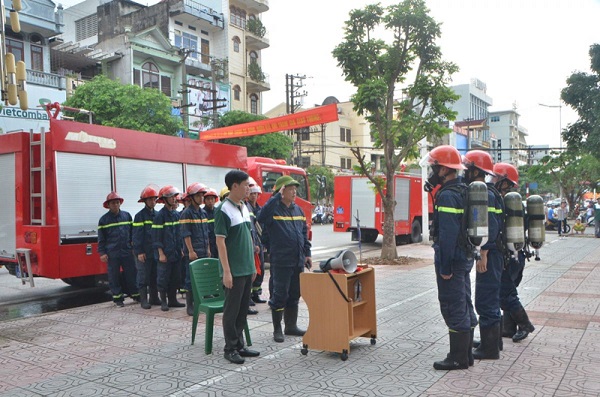 Hà Nội: Nâng cao trách nhiệm của các cấp trong công tác PCCC và cứu nạn, cứu hộ - Hình 1