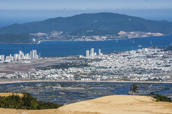 Lung Linh TP.Nha Trang (Khánh Hòa) từ đỉnh núi Chín Khúc - Hình 6