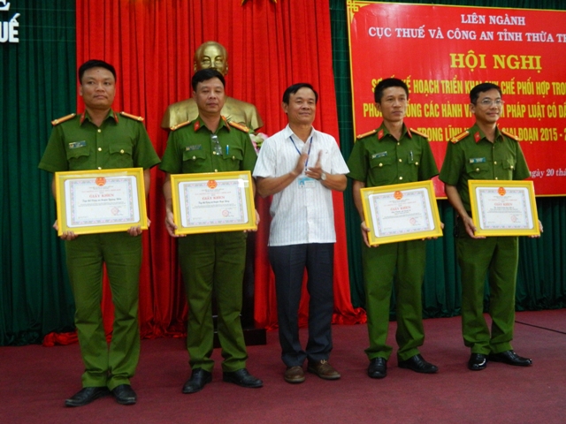 Thừa Thiên Huế: Công an phối hợp ngành Thuế “đánh mạnh” gian lận thuế - Hình 6