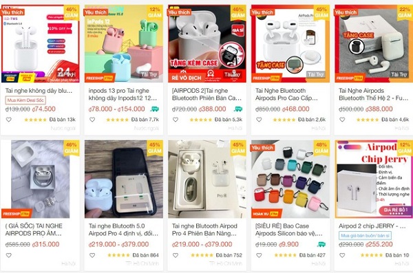 Những chiếc tai nghe AirPods hàng giả được bày bán công khai trên Shopee.