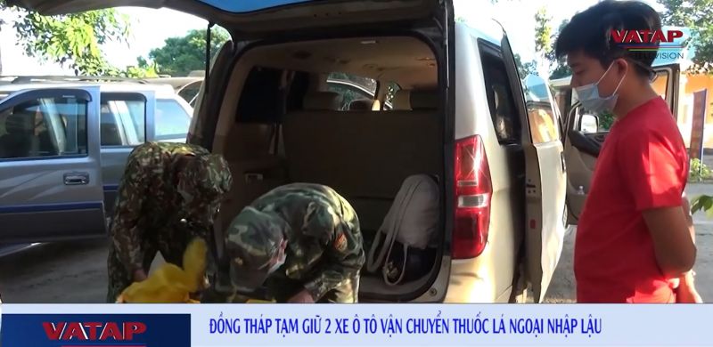 Đồng Tháp tạm giữ 2 xe ô tô vận chuyển thuốc lá ngoại nhập lậu