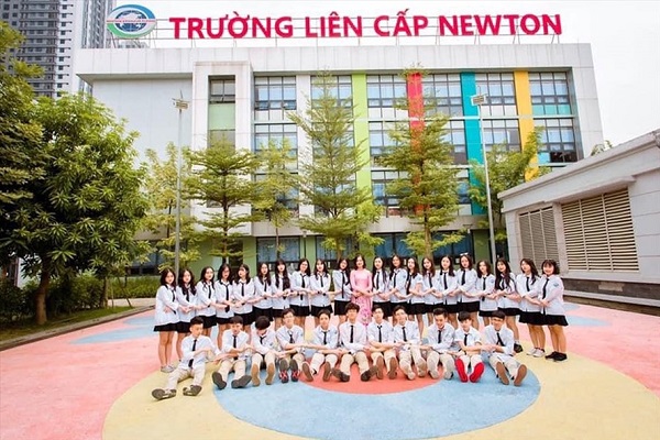 Học sinh trường Newton