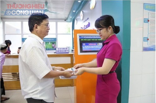 Đăng ký khám bệnh bằng thẻ thông minh tại Bệnh viện Đa khoa tỉnh Phú Thọ