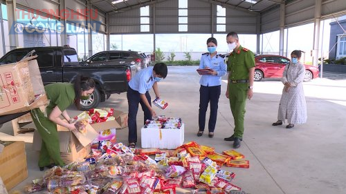 Tăng cường kiểm tra, kiểm soát thị trường đối với những mặt hàng thiết yếu có nhu cầu tiêu dùng cao trong dịp cuối năm