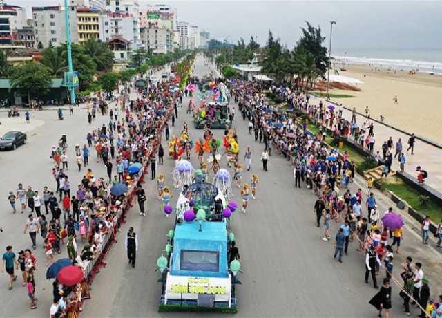 Lễ hội Carnival đường phố tại Sầm Sơn- Thanh Hóa