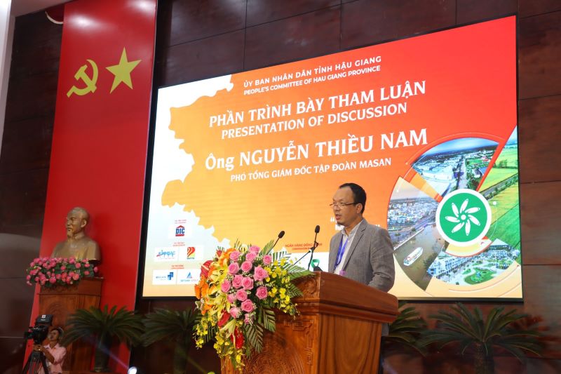 Ông Nguyễn Thiều Nam – Phó Tổng Giám đốc Tập đoàn Masan cảm ơn lãnh đạo trung ương, lãnh đạo tỉnh Hậu Giang cùng chính quyền các cấp