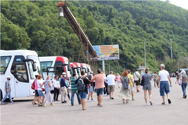 Du lịch là ngành kinh tế mũi nhọn của Thừa Thiên Huế