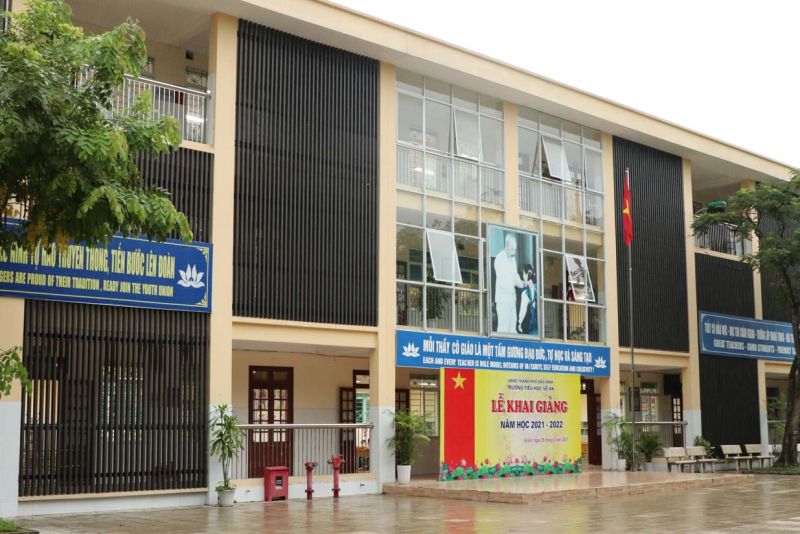 Khuôn viên Trường Tiểu học Vệ An thành phố Bắc Ninh