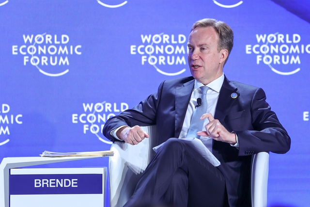 Chủ tịch điều hành WEF Borge Brende cho biết cộng đồng quốc tế biết đến Việt Nam là một trong những quốc gia có tăng trưởng kinh tế cao trong khu vực - Ảnh: VGP/Nhật Bắc