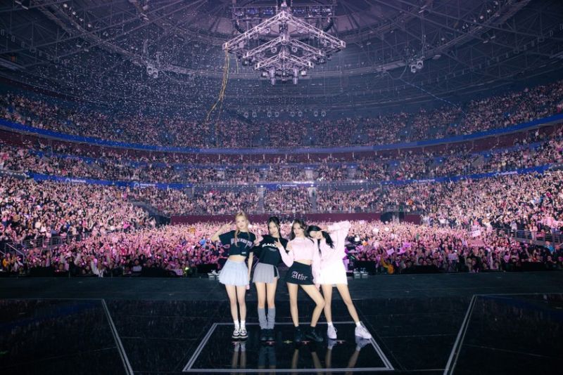 Thông tin BlackPink tổ chức concert ở Hà Nội vẫn nhận được sự quan tâm của đông đảo người hâm mộ.