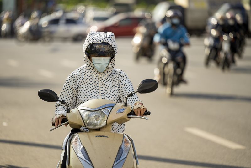 Bắc Bộ ngày nắng nóng, đêm giảm mưa