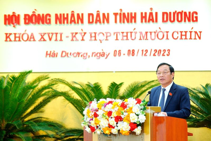 ông Lê Văn Hiệu – Phó Bí thư Thường trực Tỉnh ủy, Chủ tịch HĐND tỉnh Hải Dương phát biểu tại Kỳ họp thứ 19, HĐND tỉnh khóa XVII, nhiệm kỳ 2021 – 2026