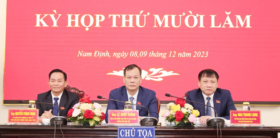 Chủ tọa kỳ họp