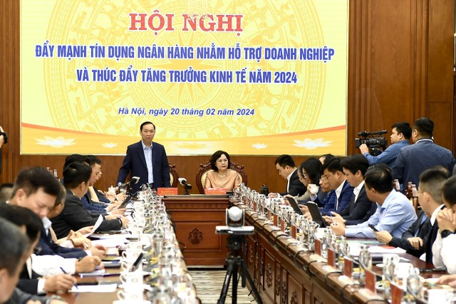 Phó Thống đốc Thường trực NHNN Việt Nam Đào Minh Tú phát biểu chỉ đạo tại Hội nghị