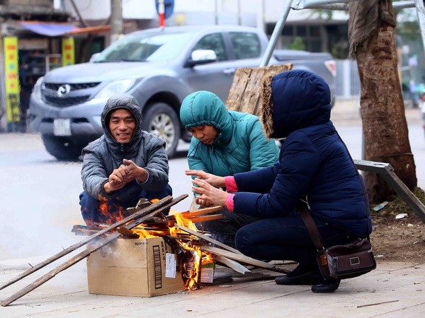 Không khí lạnh tăng cường, miền Bắc mưa rét dài ngày