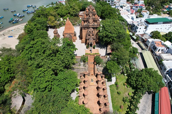 Tháp Bà Ponagar Nha Trang