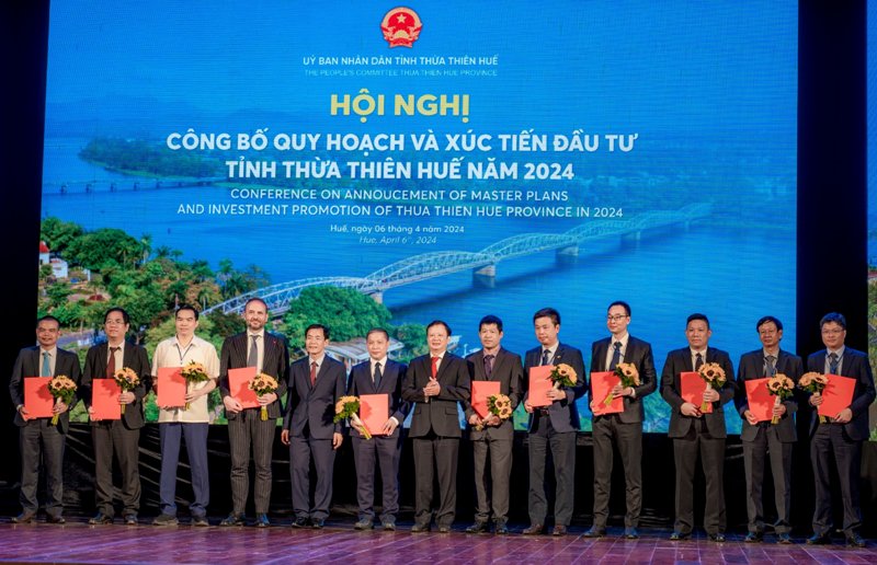 Trao quyết định đầu tư