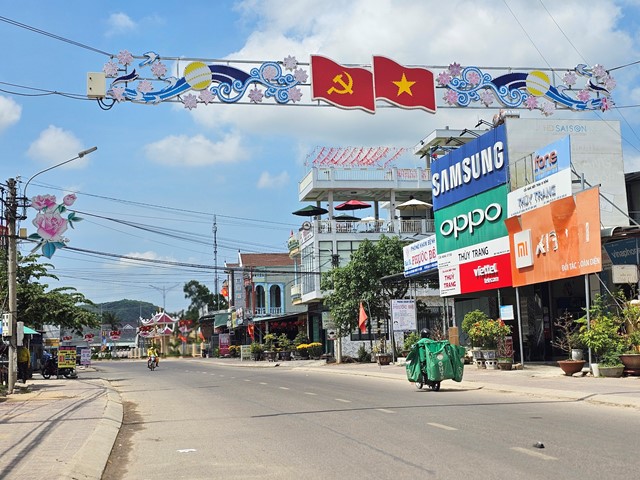 Mỹ Chánh là vùng phát triển đô thị, dịch vụ thương mại, kinh tế nông nghiệp và chế biến thủy sản ứng dụng công nghệ cao