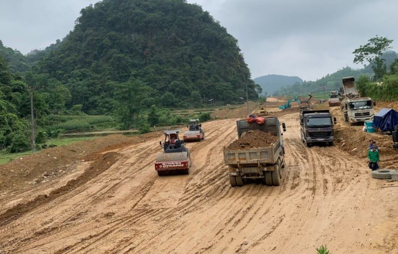 Thi công Dự án cao tốc Đồng Đăng - Trà Lĩnh.