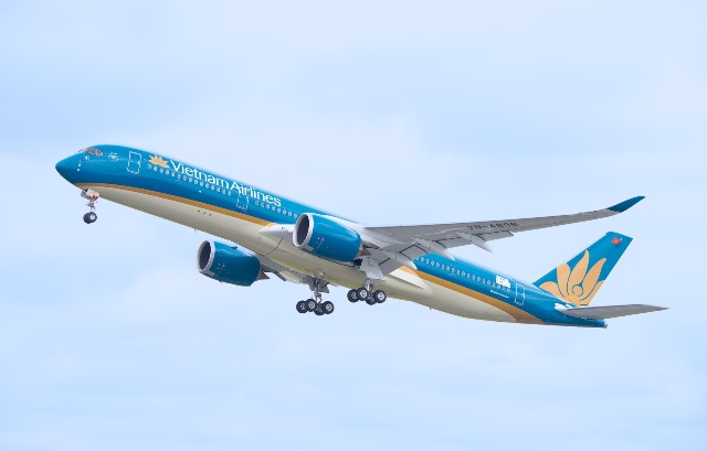 Từ 4/6/2024, Vietnam Airlines sẽ tăng cường chuyến bay giữa Đà Nẵng và Đà Lạt để đáp ứng nhu cầu đi lại ngày càng tăng của hành khách