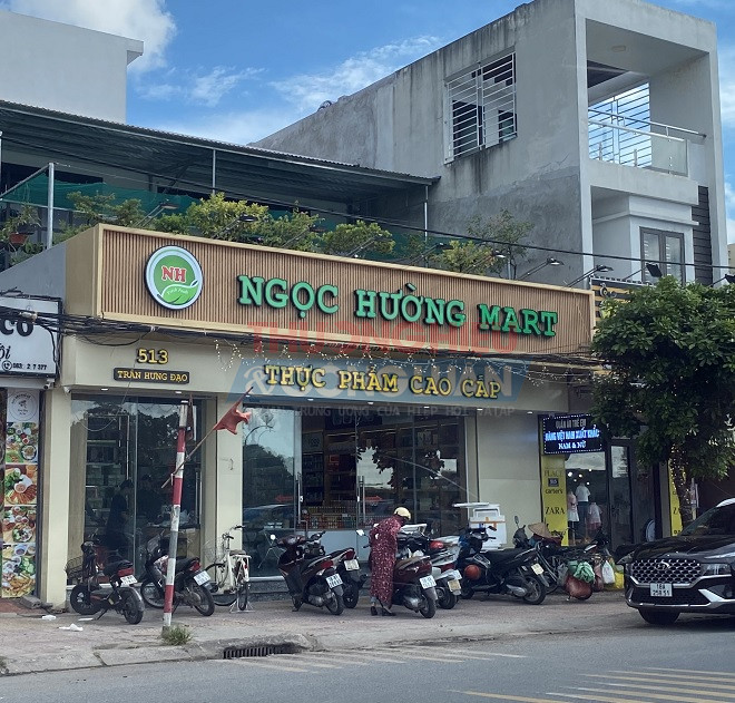 Cở sở kinh doanh thực phẩm cao cấp Ngọc Hường Mart đặt tại số 513 thành phố Nam Định