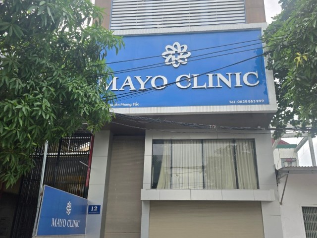 Cơ sở thẩm mỹ Mayo Clinic bị xử phạt 104 triệu đồng và đình chỉ hoạt động 4,5 tháng.