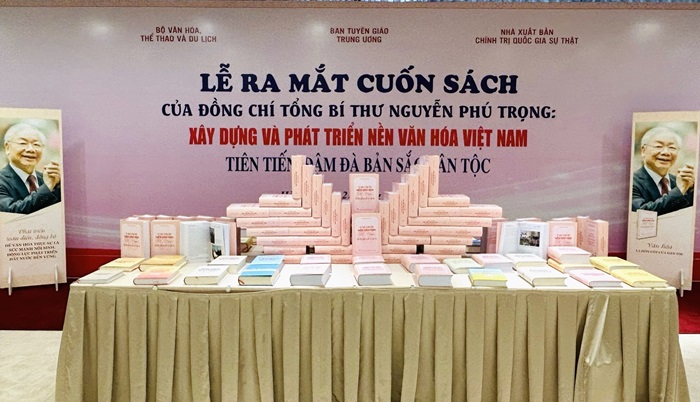 Cuốn sách “Xây dựng và phát triển nền văn hóa Việt Nam tiên tiến, đậm đà bản sắc dân tộc” của đồng chí Tổng Bí thư Nguyễn Phú Trọng do Ban Tuyên giáo Trung ương chủ trì