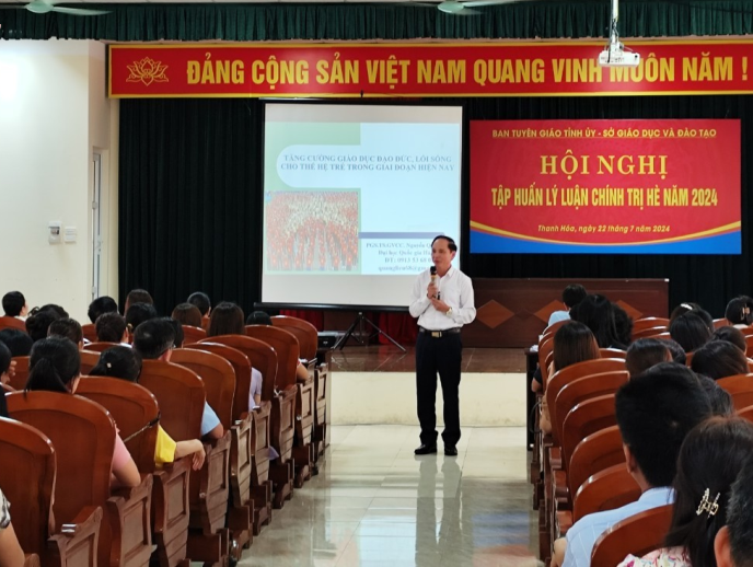 Toàn cảnh hội nghị