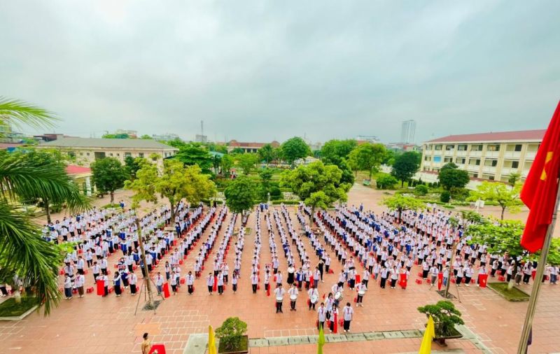 Năm học này, toàn thành phố có trên 5.600 học sinh vào lớp 1 và lớp 6.