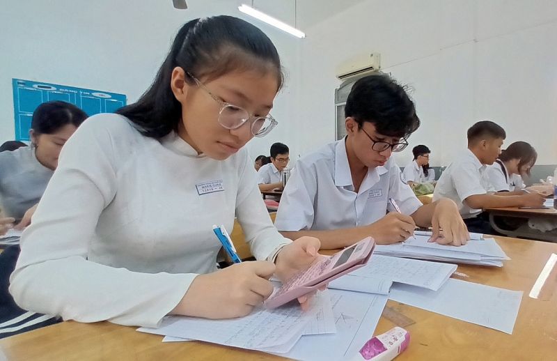 Kỳ thi tốt nghiệp trung học phổ thông năm 2024 đã được tổ chức an toàn, nghiêm túc, hiệu quả.