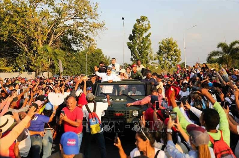 Tổng thống Venezuela Nicolas Maduro gặp gỡ những người ủng hộ ở Maturin, bang Monagas ngày 11/3/2024. (Nguồn: TTXVN)