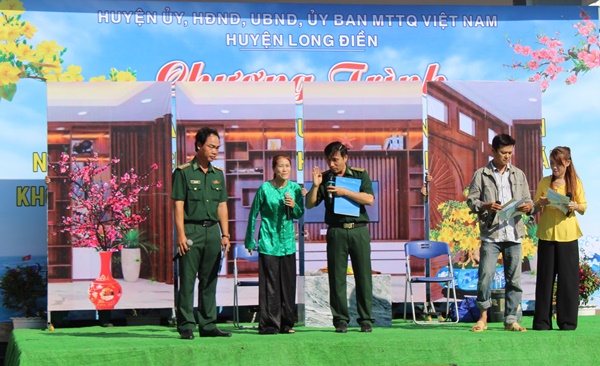 vở kịch do lực lượng chức năng, hội viên các đoàn thể, người dân thể hiện nhằm tuyền truyền chống khai thác IUU