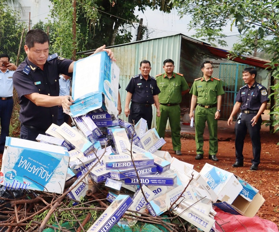 Lô hàng hóa vi phạm bị tiêu hủy