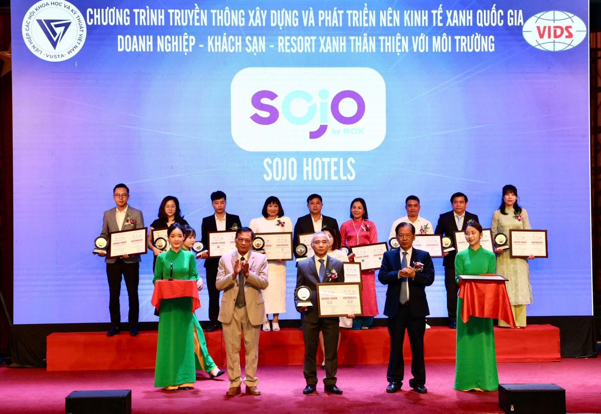 SOJO Hotels nhận giải Khách sạn thân thiện vì môi trường Quốc gia