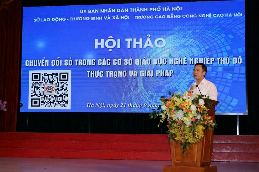 Ông Nguyễn Hồng Dân - Phó Giám đốc Sở Lao động Thương binh & Xã hội Hà Nội phát biểu khai mạc Hội thảo.