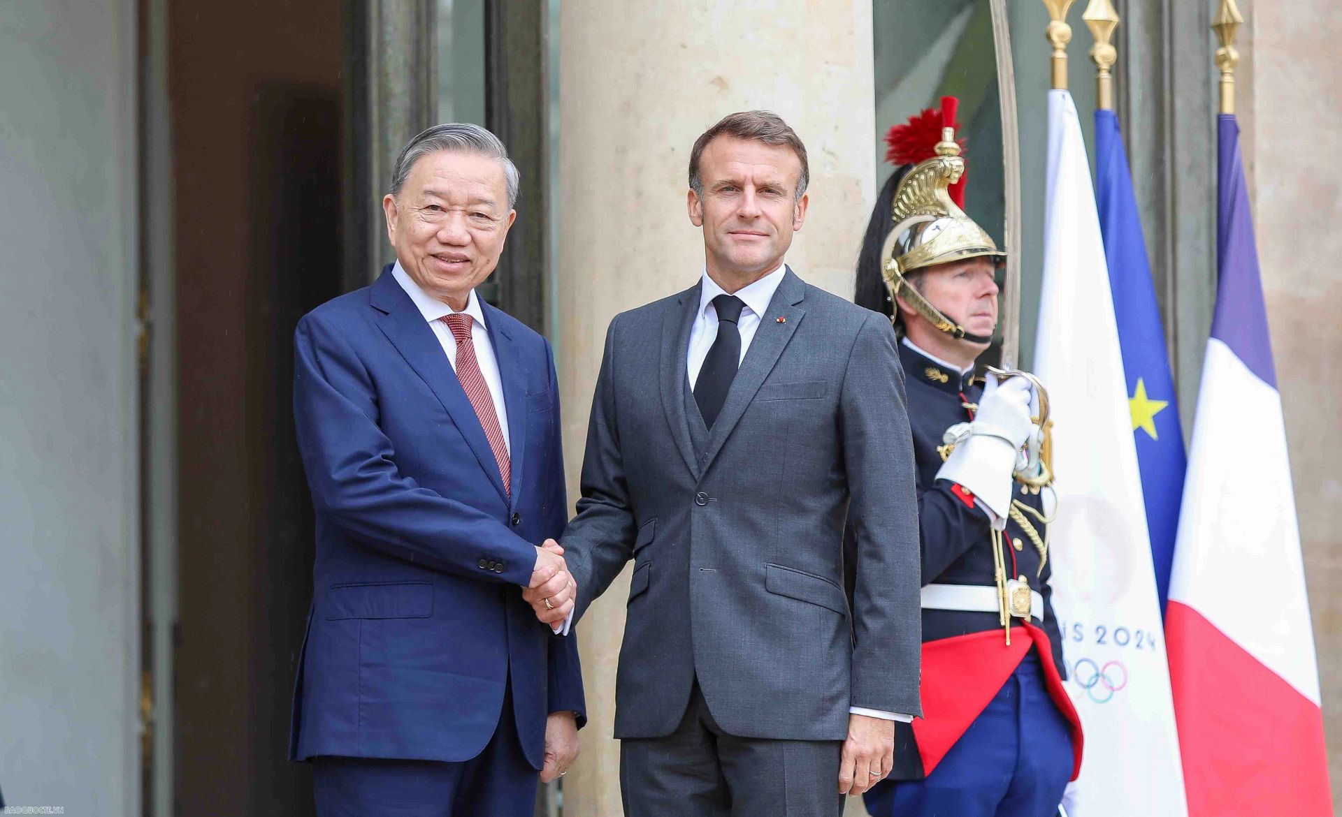 Tổng thống Pháp Emmanuel Macron đón và hội đàm với Tổng Bí thư, Chủ tịch nước Tô Lâm, chiều ngày 7/10, tại điện Elysee. (Ảnh: Nguyễn Hồng)