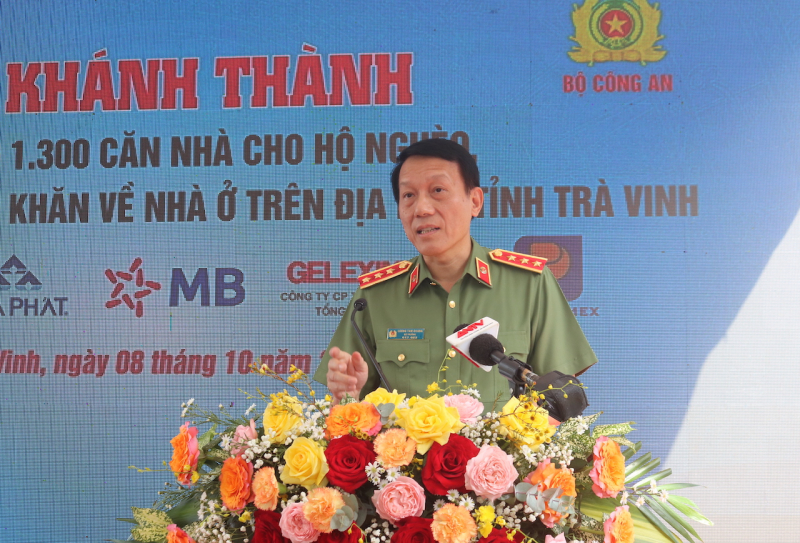 Thượng tướng Lương Tam Quang, Ủy viên Bộ Chính trị, Bộ trưởng Công an phát biểu tại buổi lễ.