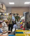 Gia Lai: Khởi tố người phụ nữ bán gần 750 đôi dép giả nhãn hiệu CROCS