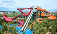 Sau 1 tuần mở cửa, Công viên nước Sầm Sơn đón hơn 3 vạn lượt du khách doanh thu khoảng 10 tỷ đồng