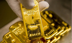Yêu cầu công khai và quản lý khối lượng vàng giao dịch để bình ổn và ngăn trục lợi