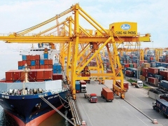 Tổng cục Hải quan: Xuất siêu lập kỷ lục mới, đạt hơn 7,4 tỷ USD sau 11 tháng Tổng cục Hải quan: Xuất siêu lập kỷ lục mới, đạt hơn 7,4 tỷ USD sau 11 tháng