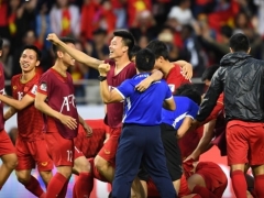 Đánh bại Jordan, ĐT Việt Nam nhận ‘mưa’ tiền thưởng Đánh bại Jordan, ĐT Việt Nam nhận ‘mưa’ tiền thưởng